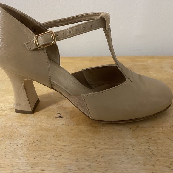La Duca Character Shoes Size 7.5 3" - Picture 2 of 11